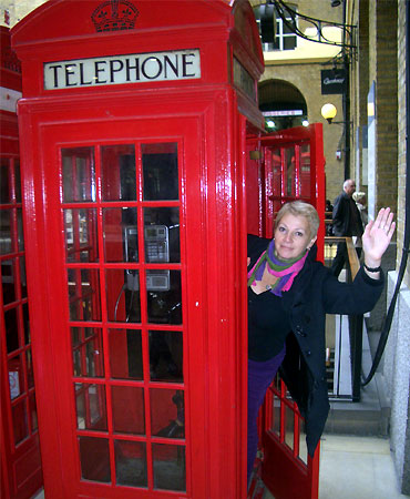 Елена Захарова