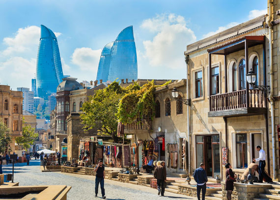 Баку - город контрастов